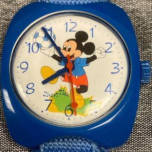 Mickey  Mouse Kids Watch From Disney In The 70’s